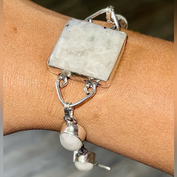 A Crown Chakra Crystal, Rainbow Moonstone Bracelet - Picture 4 of 11